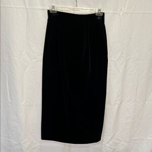 Talbots Classic Black Velvet Pencil Skirt Size 6